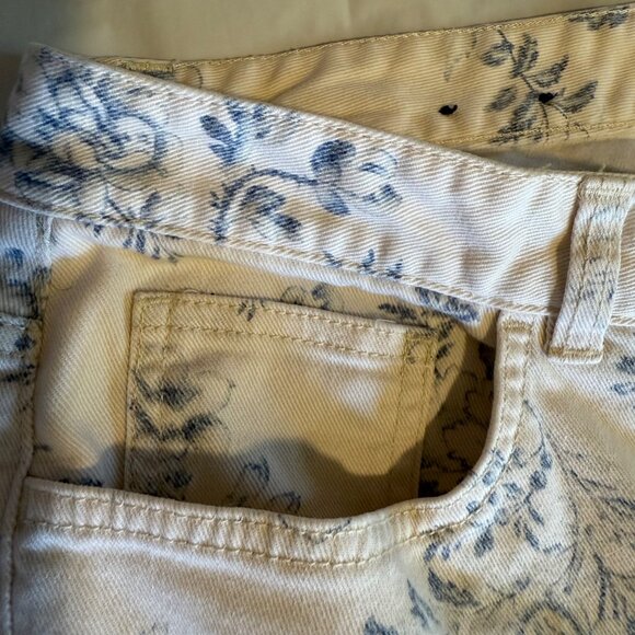 “CHAPS Size 14 White/Blue All-Over Floral Print Jeans Cottagecore Garden Chic - Picture 6 of 9